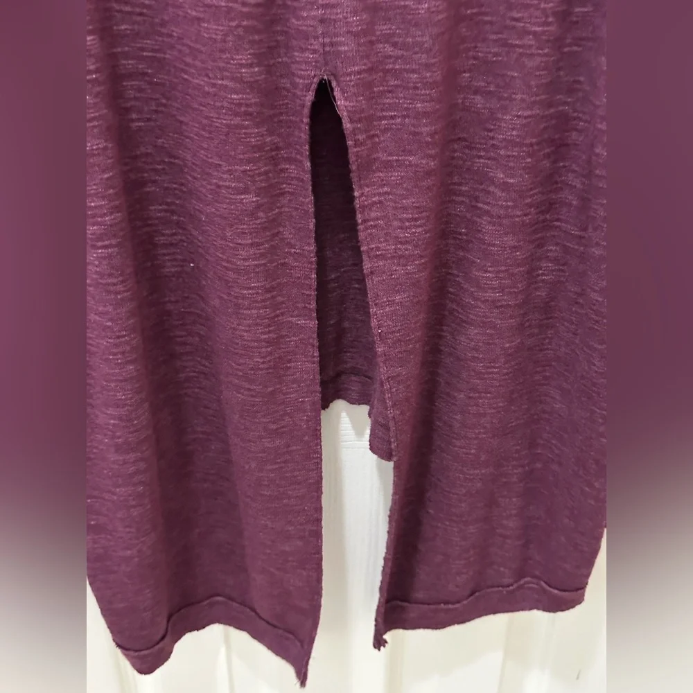 Free People We the Free Split Back Turtleneck Sweater Size Medium purple